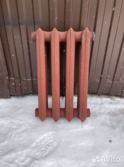 Батарея чугунная