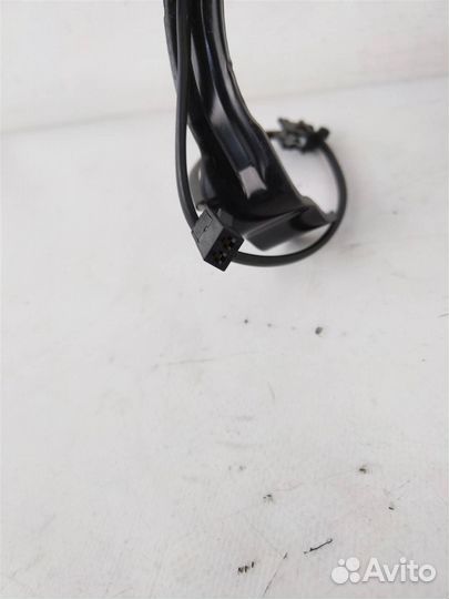 Ответная часть переднего левого ремня безоп. фоль