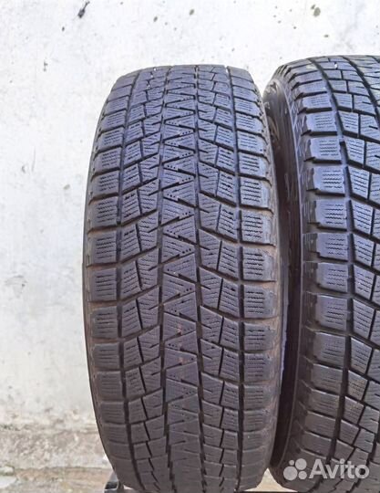 Bridgestone Blizzak DM-V1 225/65 R17 102R