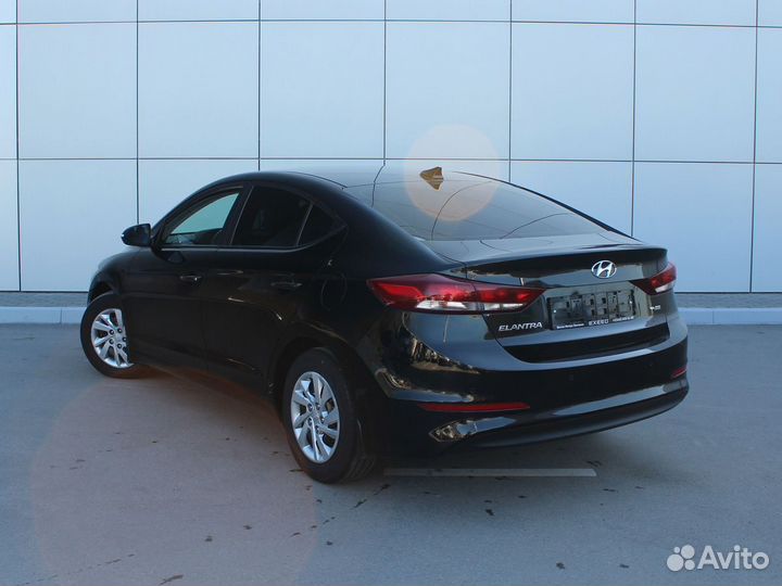 Hyundai Elantra 1.6 AT, 2018, 68 282 км