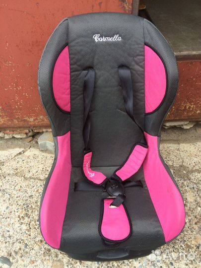 Автомобильное кресло