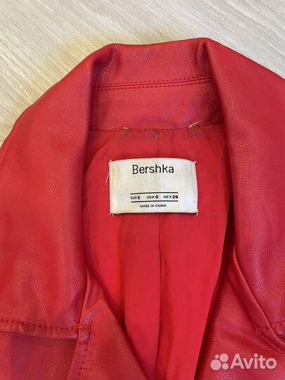 Кожаная куртка косуха bershka