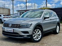 Volkswagen Tiguan 2.0 AMT, 2018, 114 800 км, с пробегом, цена 2 699 999 руб.