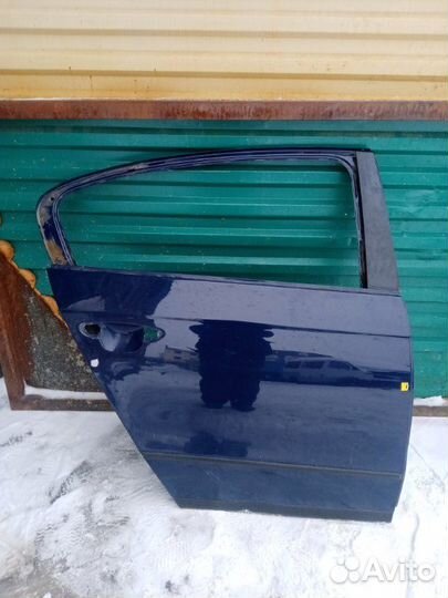 Дверь задняя правая Volkswagen Passat B6 CAX 2008