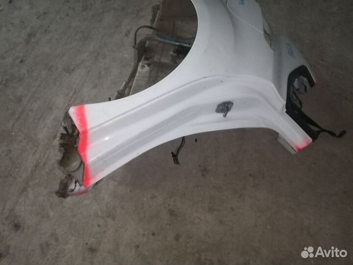 Крыло заднее правое Ford Focus 3 хэтчбек