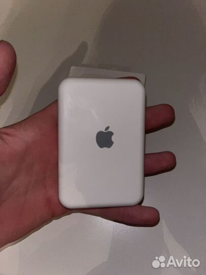 Apple magsafe battery pack