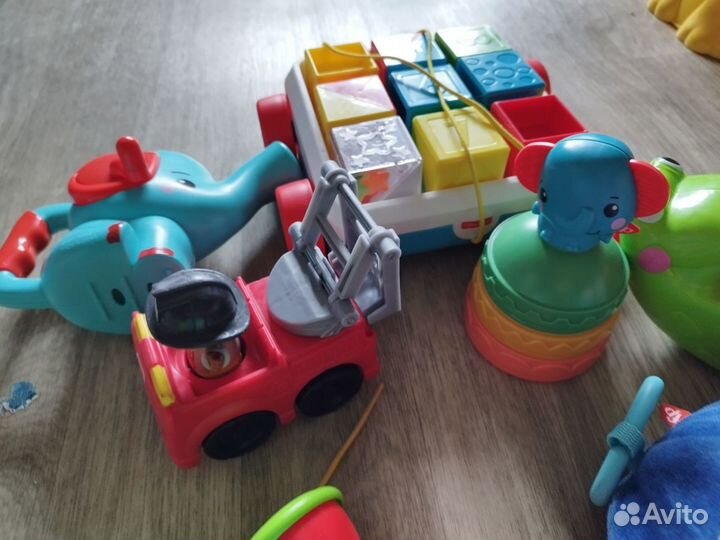 Игрушки fisher price