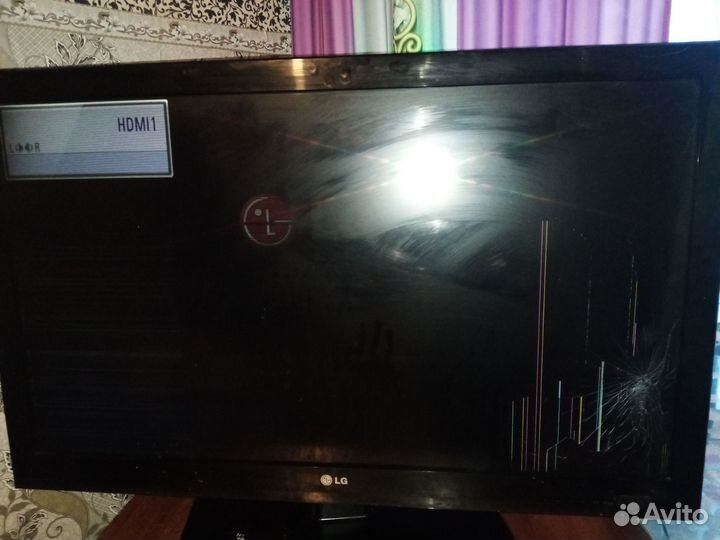 Телевизор бу на запчасти LG