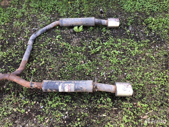 Раздвоенный выхлоп стингер лада веста б/У