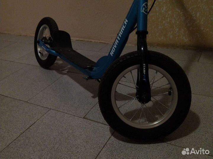 Самокат взрослый с большими колесами
