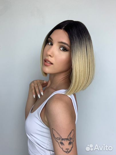 Парик блонд каре lace front