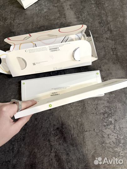 Apple watch se gen 2 40mm новые, оригинал