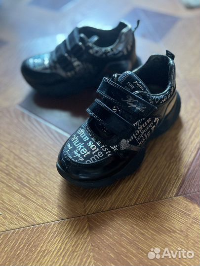 Кроссовки детские kapika 30р