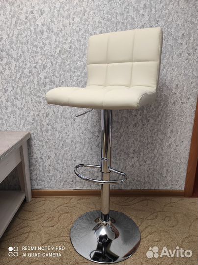 Стул барный