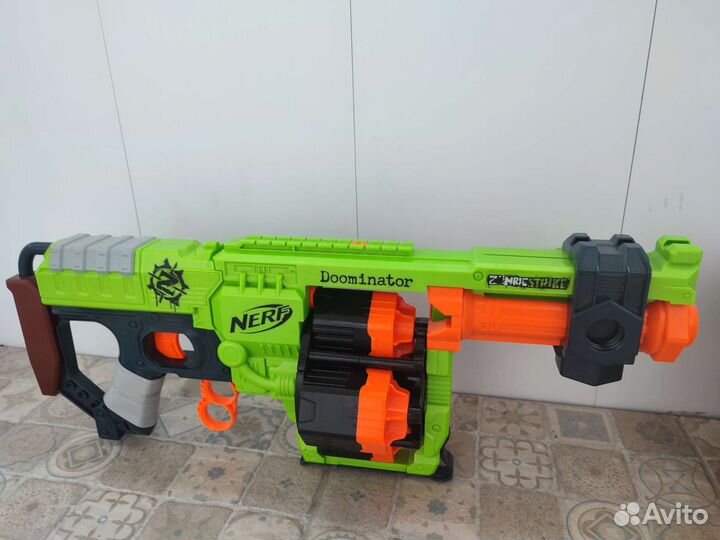 Nerf zombie strike Dominator