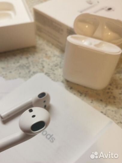 Наушники Apple AirPods 1