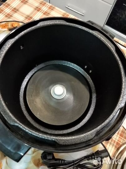 Мультиварка-скороварка Mystery MCM-5018 серебрист