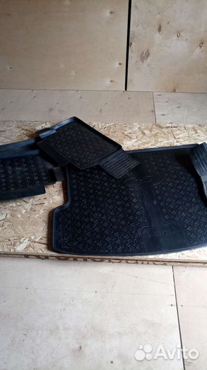 Коврики для машины