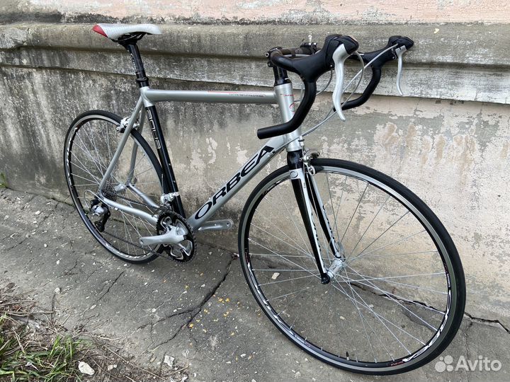 Шоссейный велосипед Orbea