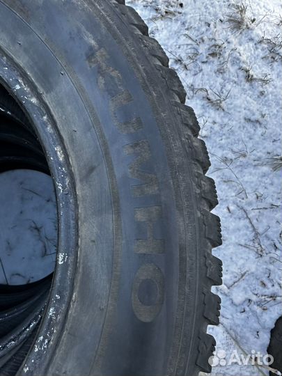 Kumho I'Zen KW22 235/65 R17 108T