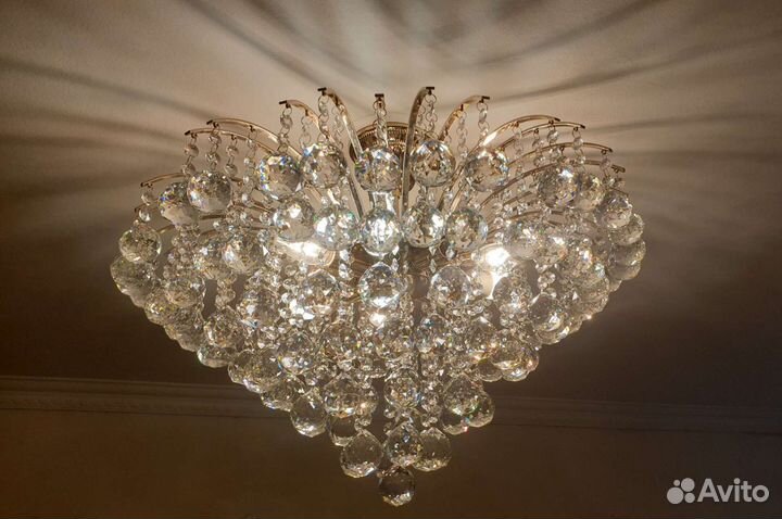 Люстра девятирожковая хрусталь евросвет