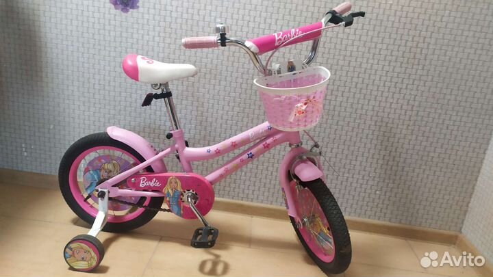 Детский двухколёсный велосипед (четырех колесный)