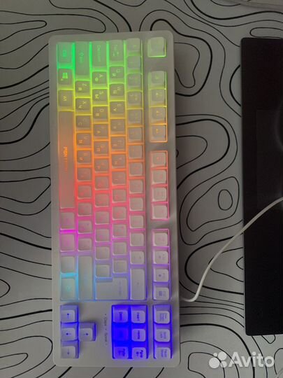 Клавиатура с подсветкой белая