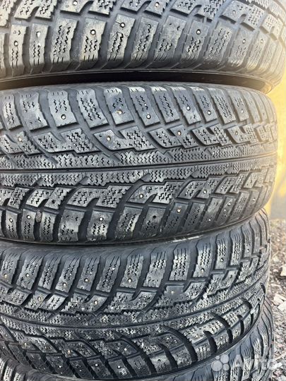 Kumho I'Zen RV Stud KC16 225/65 R17