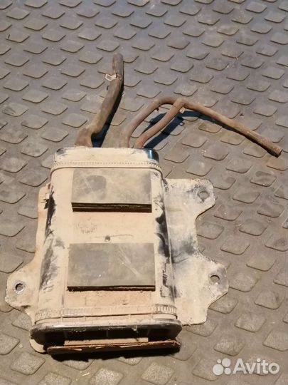 Абсорбер tucson 2004-09