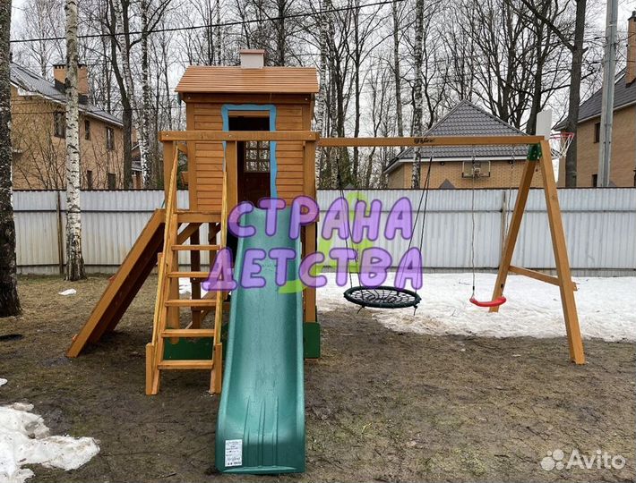 Деревянный домик/ Детская площадка