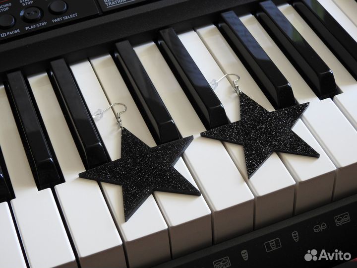 Аксессуары неформальные 2007 рок, метал, эмо