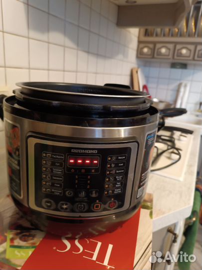 Мультиварка- пароварка redmond