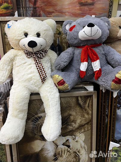Плюшевый медведь