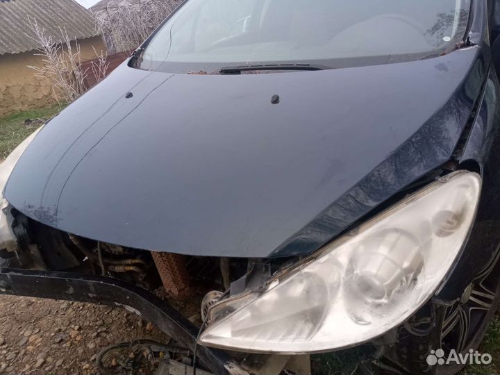 Капот Peugeot 307