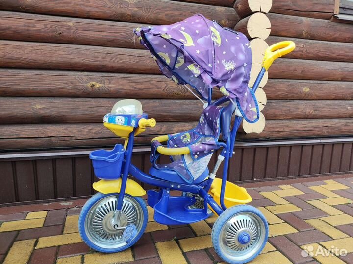 Трехколесный велосипед