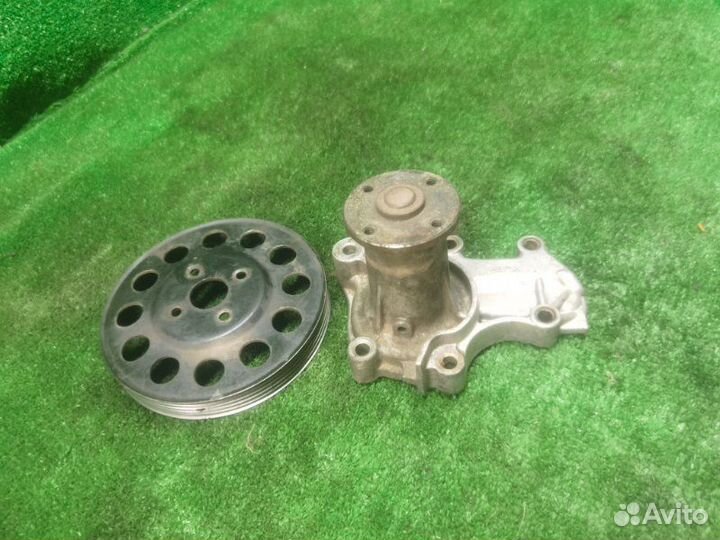 Помпа Mitsubishi Lancer 9 1.6 2005