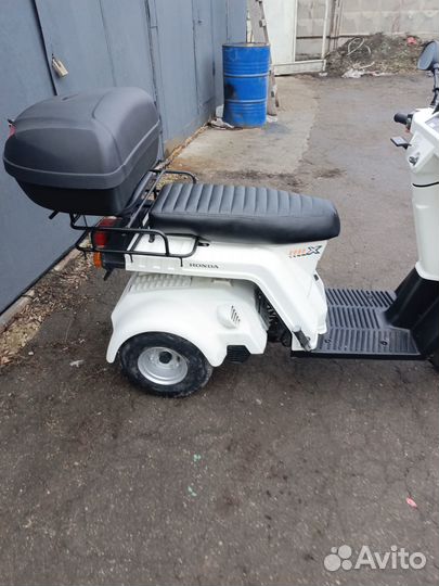Скутер Honda Gyro X двухместный без РФ
