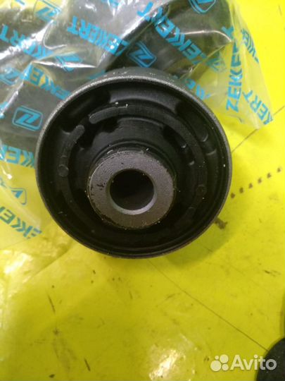 Сайлентблок заднего рычага nissan X-Trail Qashqai