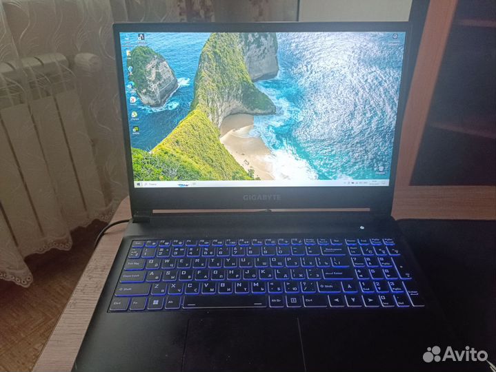 Ноутбук gigabyte G5 KD