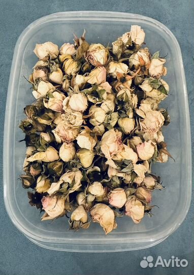 Бутоны роз сухоцвет
