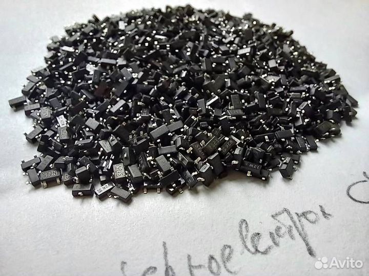 Полевые транзисторы N-канала 2N7000 и 2N7002