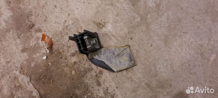 Кронштейн фары пер. П. Audi A7/2013