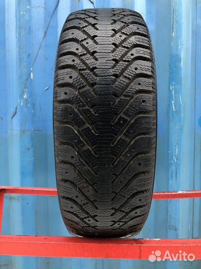 Goodyear UltraGrip 500 235/60 R18