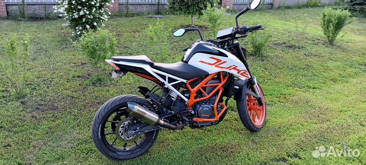 KTM 390 duke
