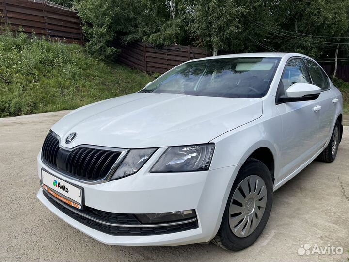 Skoda Octavia 1.6 AT, 2020, 13 000 км