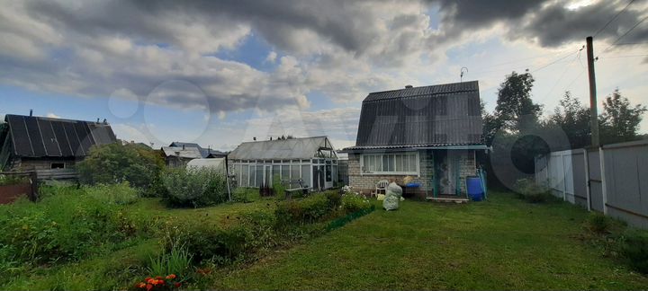 Дача 49 м² на участке 10 сот.