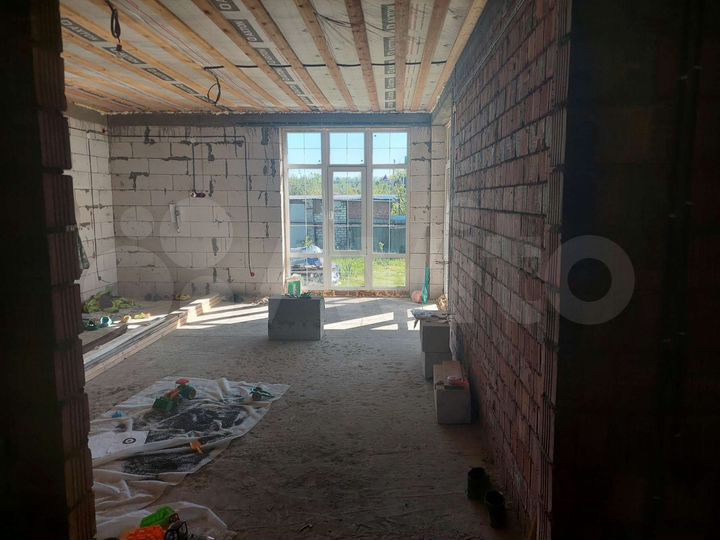 Дом 130 м² на участке 5 сот.