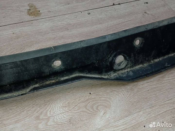 Жабо дворников на BMW 5 Е39