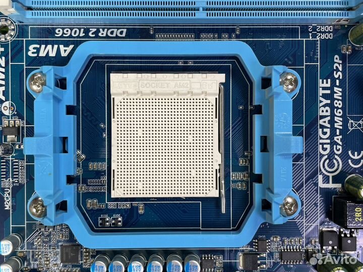Gigabyte GA-M68MT-S2P Socket AM2+