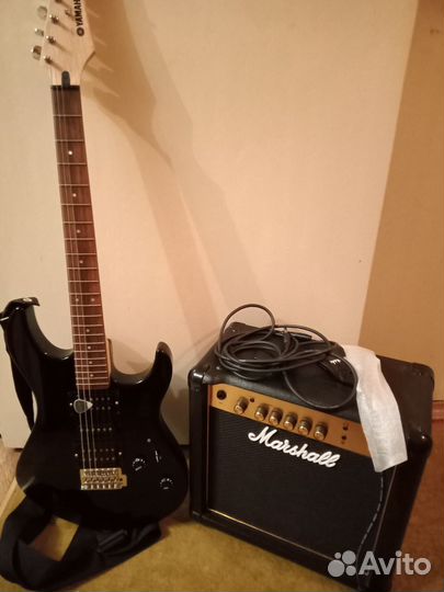 Электро гитара